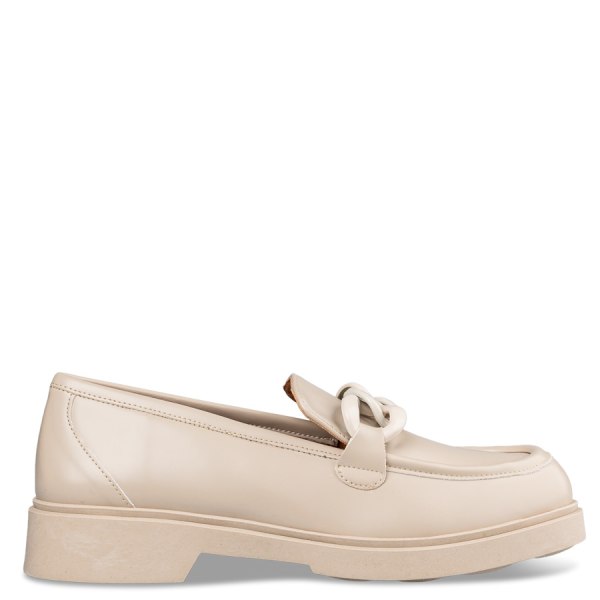 CHUNKY LOAFERS