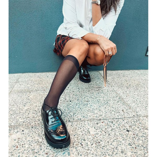 SHINY OXFORDS φωτογραφία