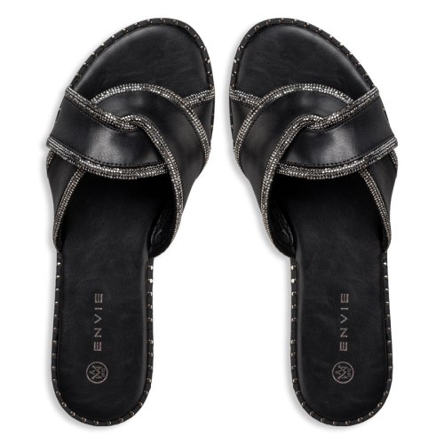  FLAT SANDALS 2025