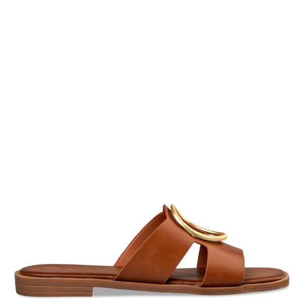 FLAT SANDALS