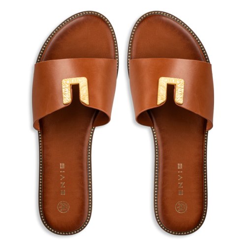  FLAT SANDALS 2025