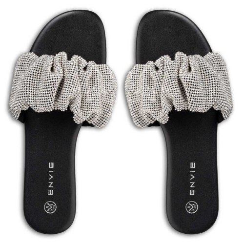  FLAT SANDALS 2025