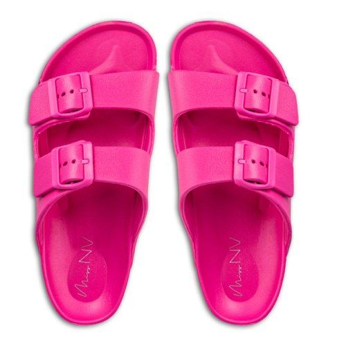  FLAT SANDALS 2025