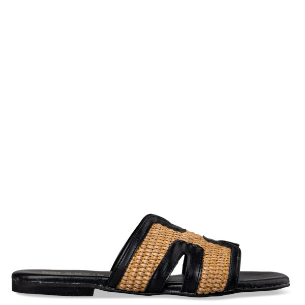 FLAT SANDALS