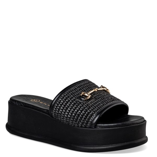 FLATFORM SANDALS