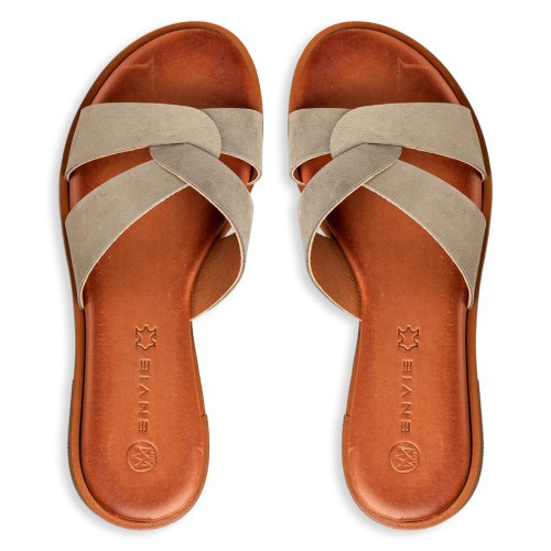  FLAT SANDALS 2025