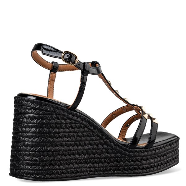  STUDDED WEDGES - 3