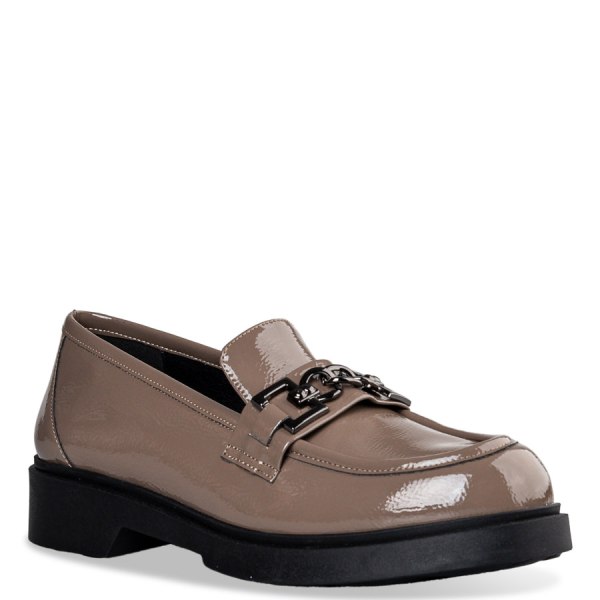 SHINY LOAFERS