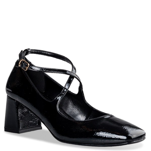 MARY JANES PUMPS