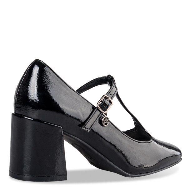 T-BAR SHINY PUMPS