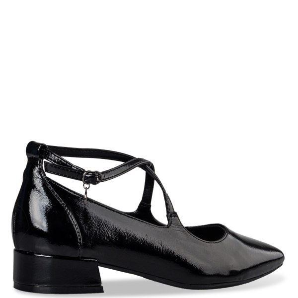 LOW-HEEL PUMPS φωτογραφία