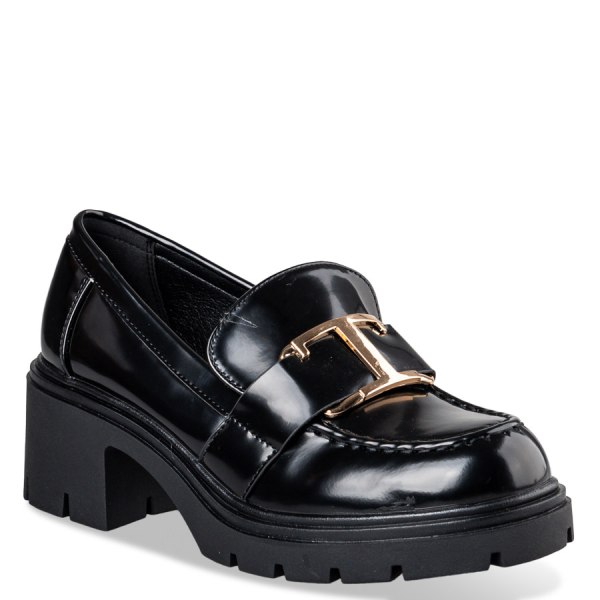 SHINY LOAFERS