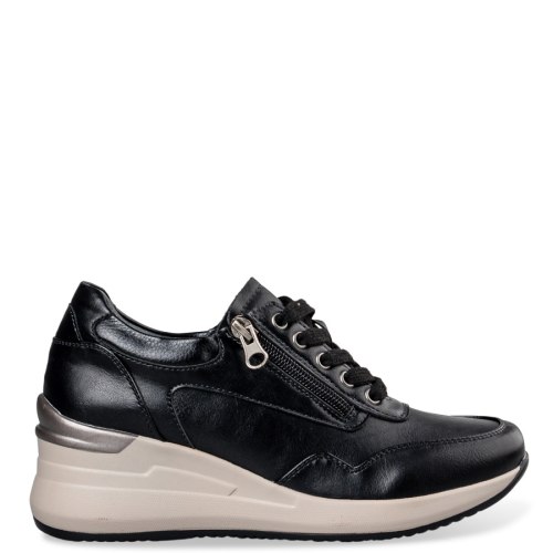  SNEAKERS 2025