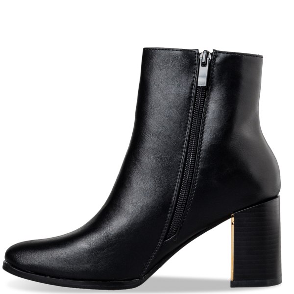 ANKLE BOOTS φωτογραφία