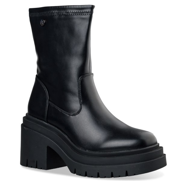 CHUNKY BOOTIES φωτογραφία