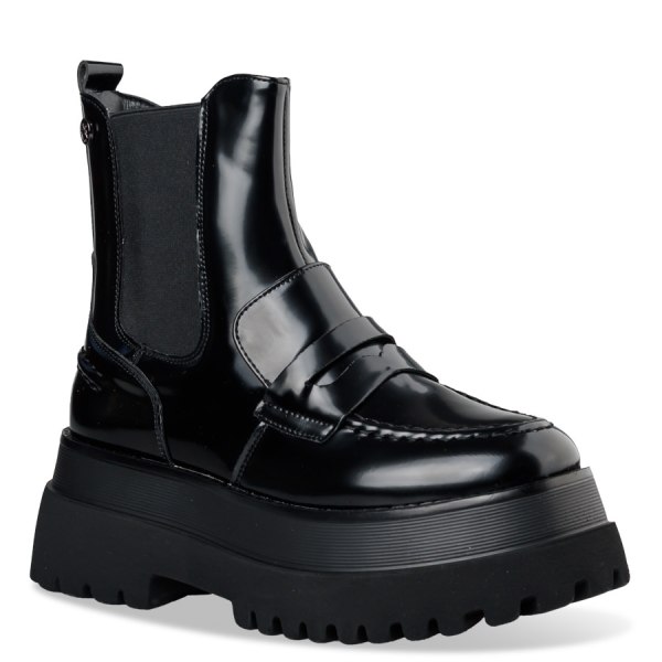 CHUNKY BOOTIES φωτογραφία