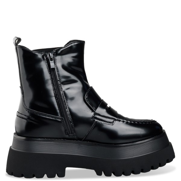 CHUNKY BOOTIES φωτογραφία