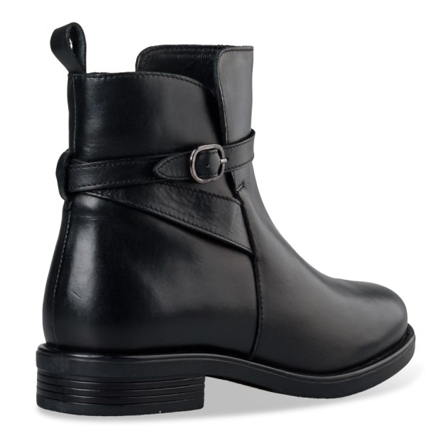 BUCKLE STRAP BOOTIES φωτογραφία
