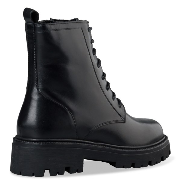 COMBAT BOOTS φωτογραφία