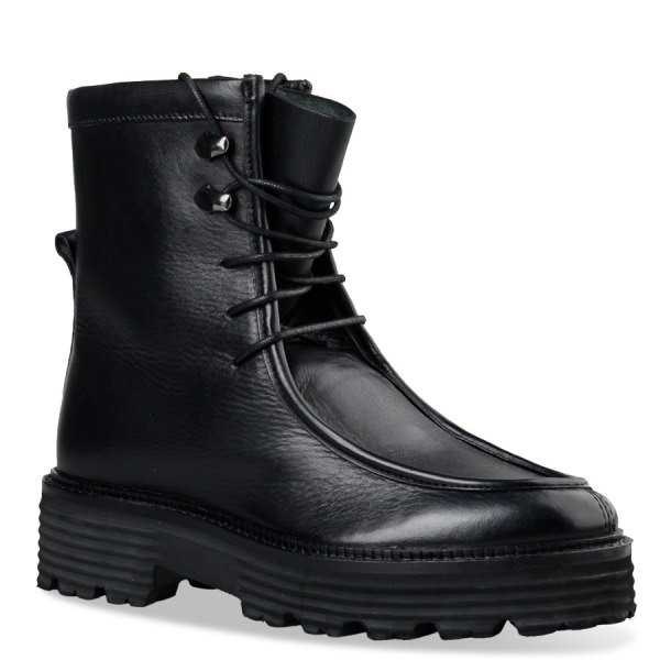 CASUAL BOOTIES φωτογραφία