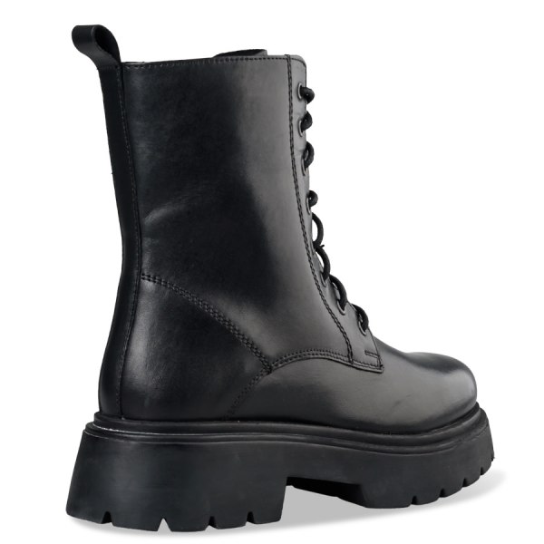 COMBAT BOOTS φωτογραφία