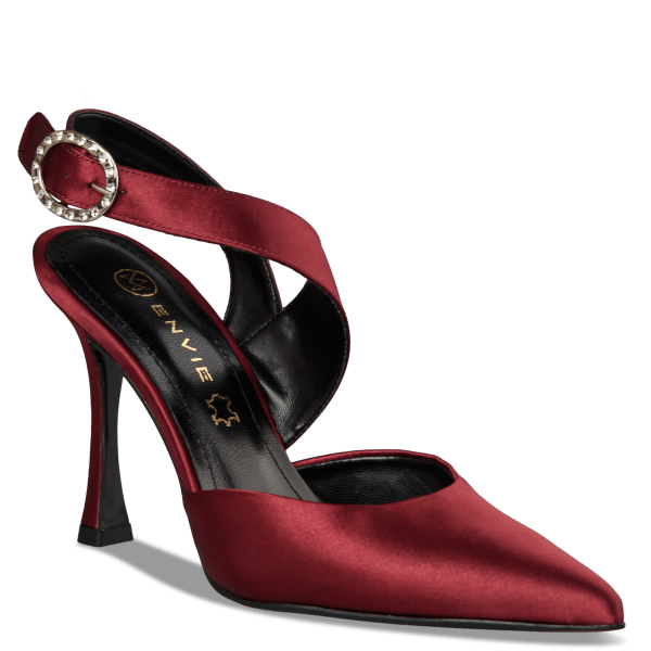 SLINGBACK PUMPS
