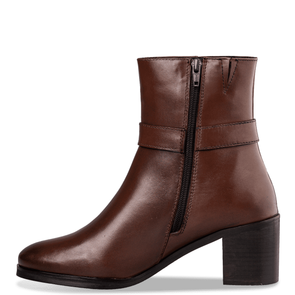 ANKLE BOOTS φωτογραφία