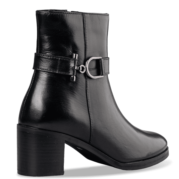 ANKLE BOOTS φωτογραφία