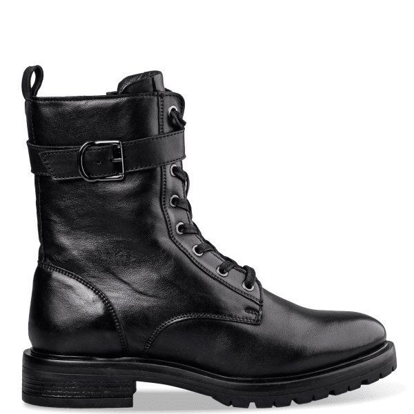 COMBAT BOOTS