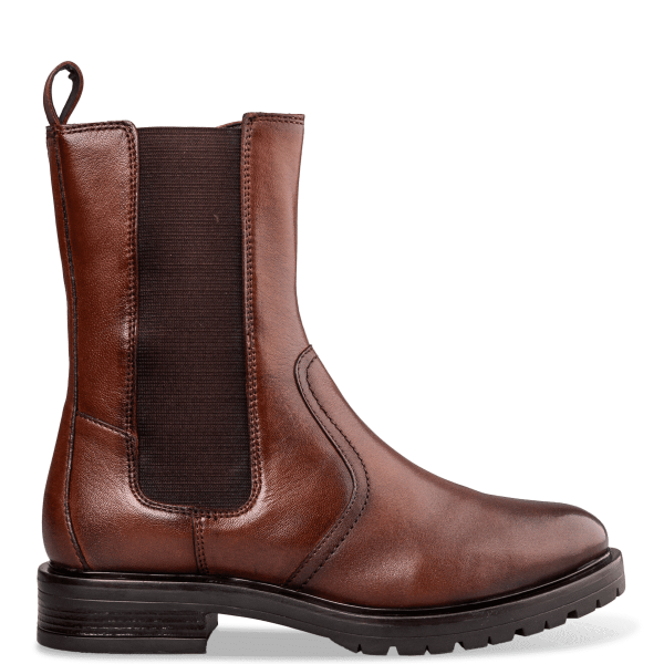 CHELSEA BOOTS