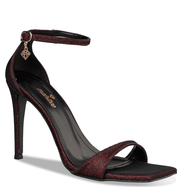 STILETTOS φωτογραφία