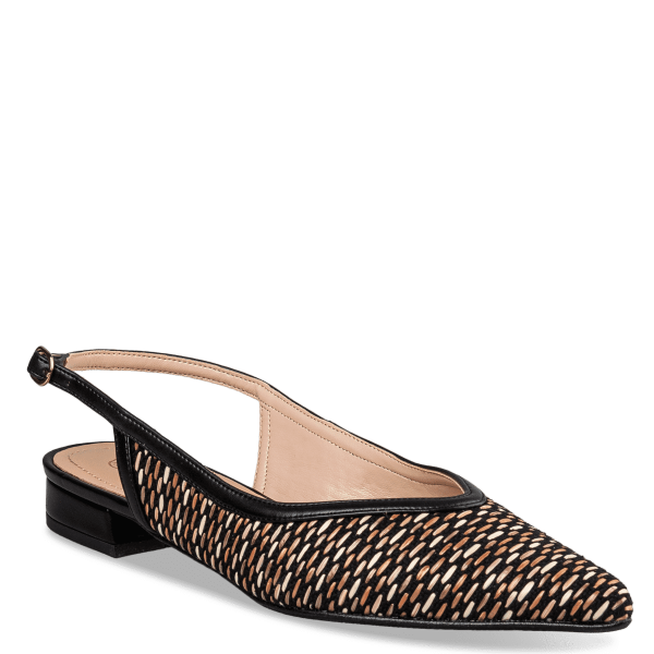 POINTY SLINGBACK PUMPS