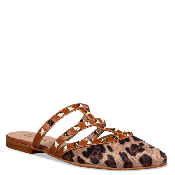 POINTY STUDDED BALLERINAS