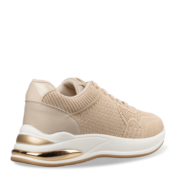 SNEAKERS φωτογραφία