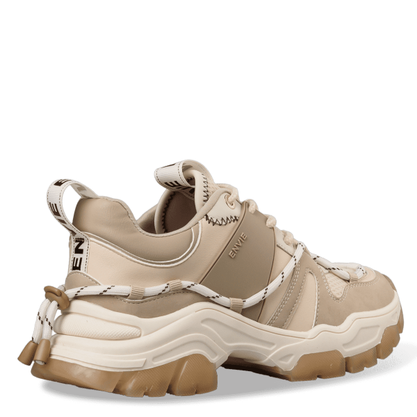 CHUNKY SNEAKERS φωτογραφία