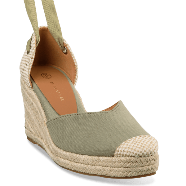 ESPADRILLES