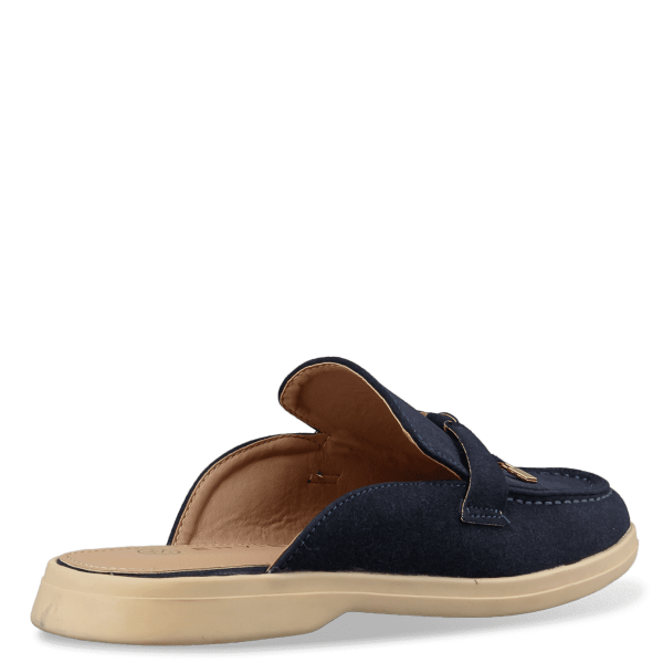 SLIP ON LOAFERS φωτογραφία