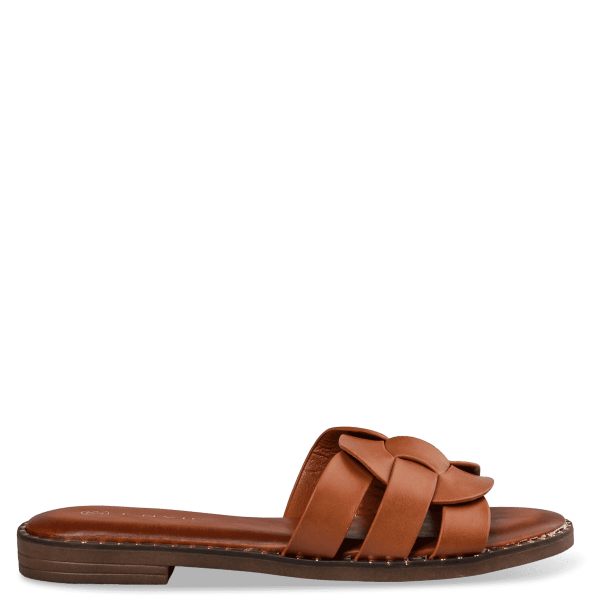 FLAT SANDALS