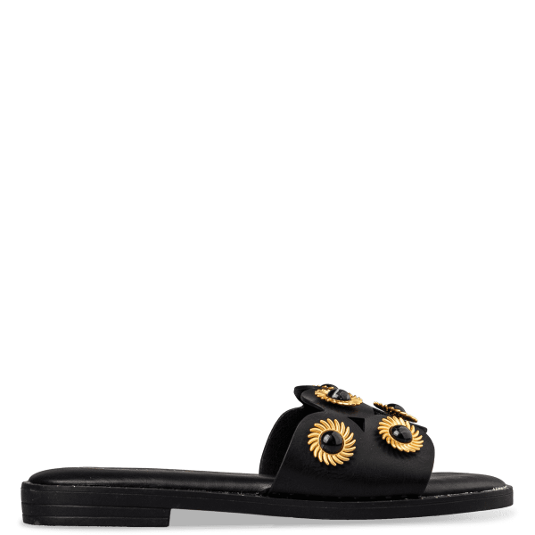 FLAT SANDALS