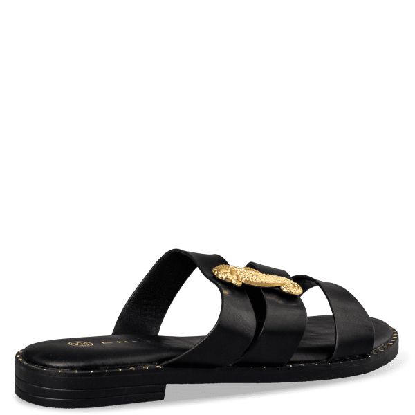 FLAT SANDALS