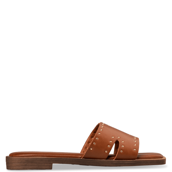 FLAT SANDALS