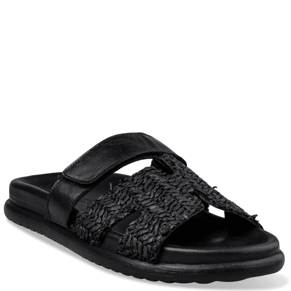FLATFORM SANDALS