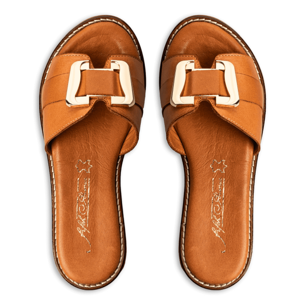 FLAT SANDALS