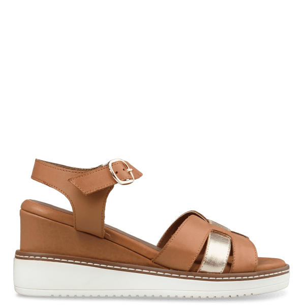 PLATFORM SANDALS