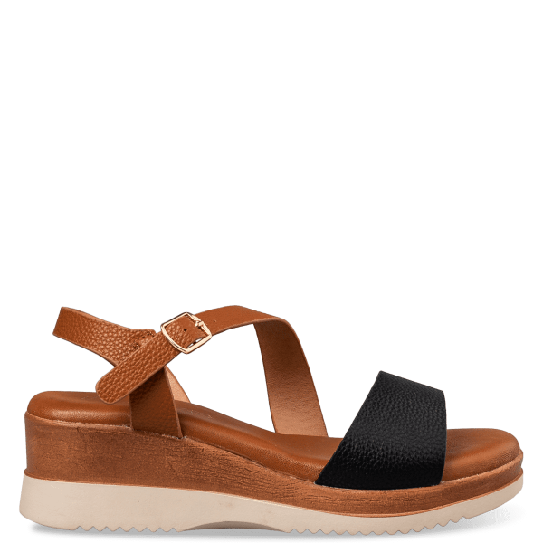 PLATFORM SANDALS