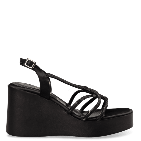 PLATFORM SANDALS