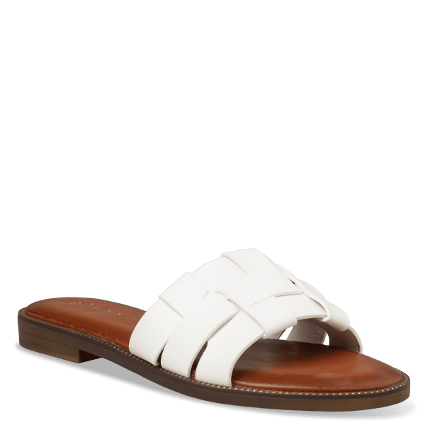 FLAT SANDALS