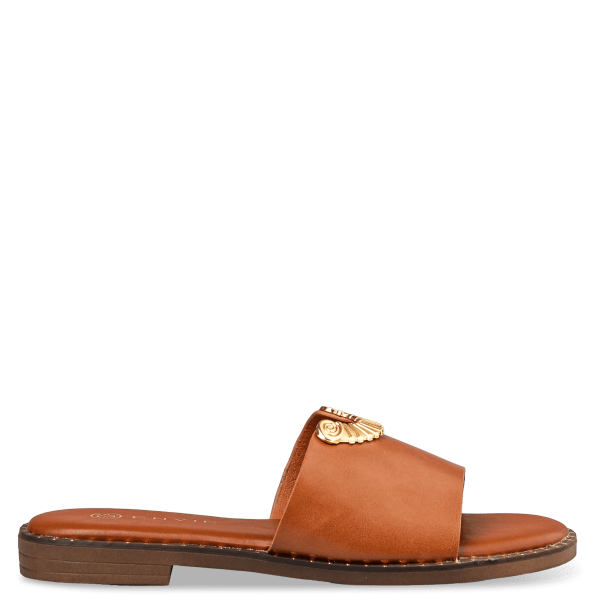 FLAT SANDALS