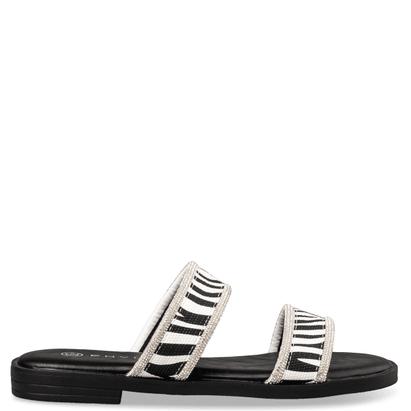 FLAT SANDALS