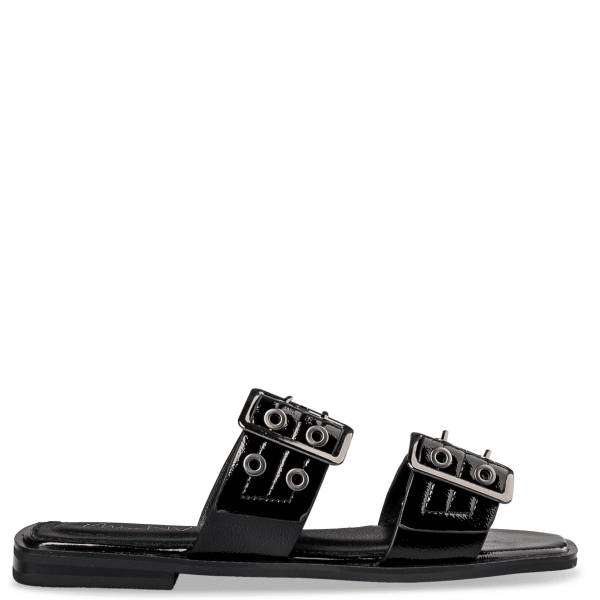 FLAT SANDALS